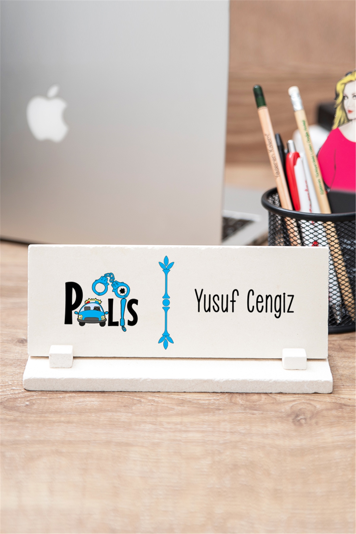 Polis Taş Masa İsimliği